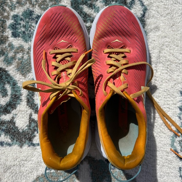 Hoka Rincon 3 Camellia/ Radiant Yellow size 8B - Picture 6 of 11